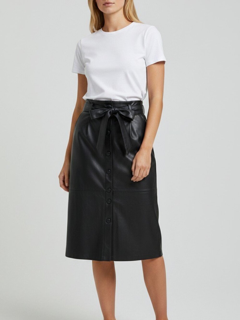 NWT New Look Paperback Pencil Skirt Black Size 12